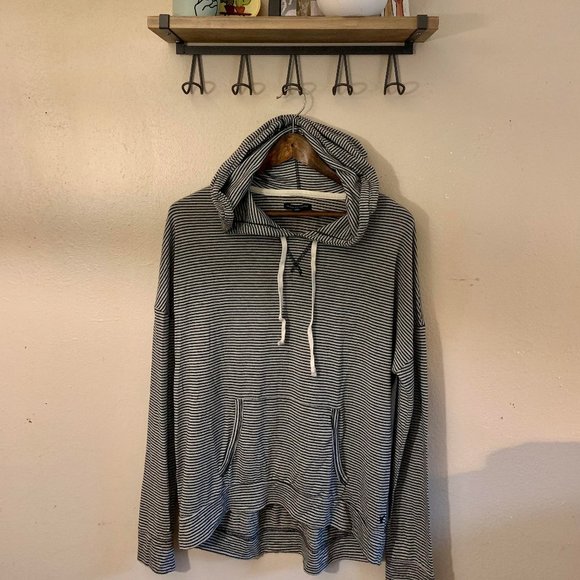 American Eagle Outfitters Tops - Vintage Striped t-shirt hoodie